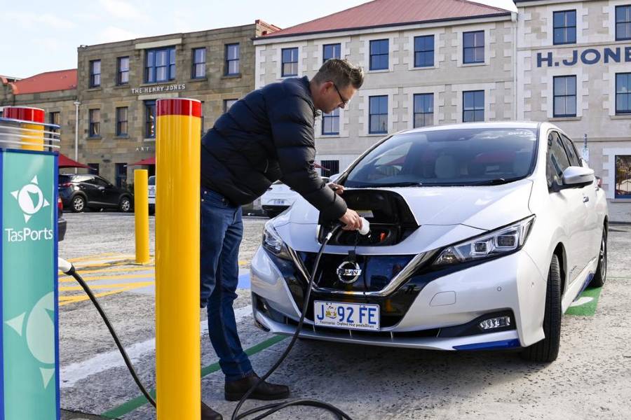 anton charging his nissan leaf ev